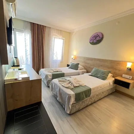 מלון Ibrahim Bey 3*